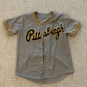 Boys Medium Reynolds Pittsburgh Baseball Jersey